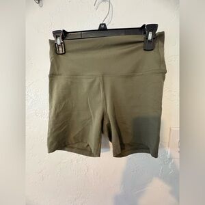 All in motion biker short